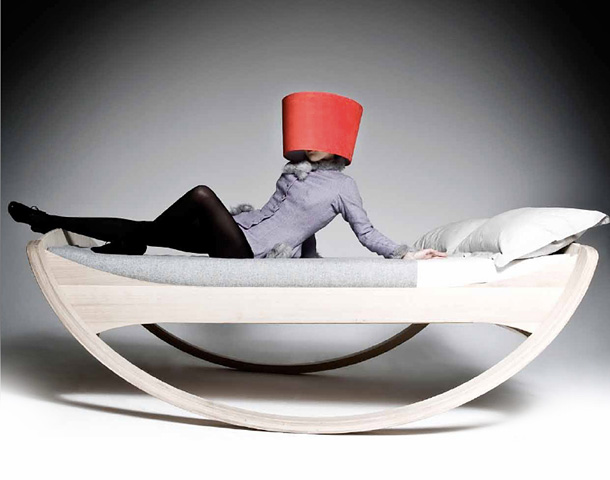 creative-beds-rocking-bed-1