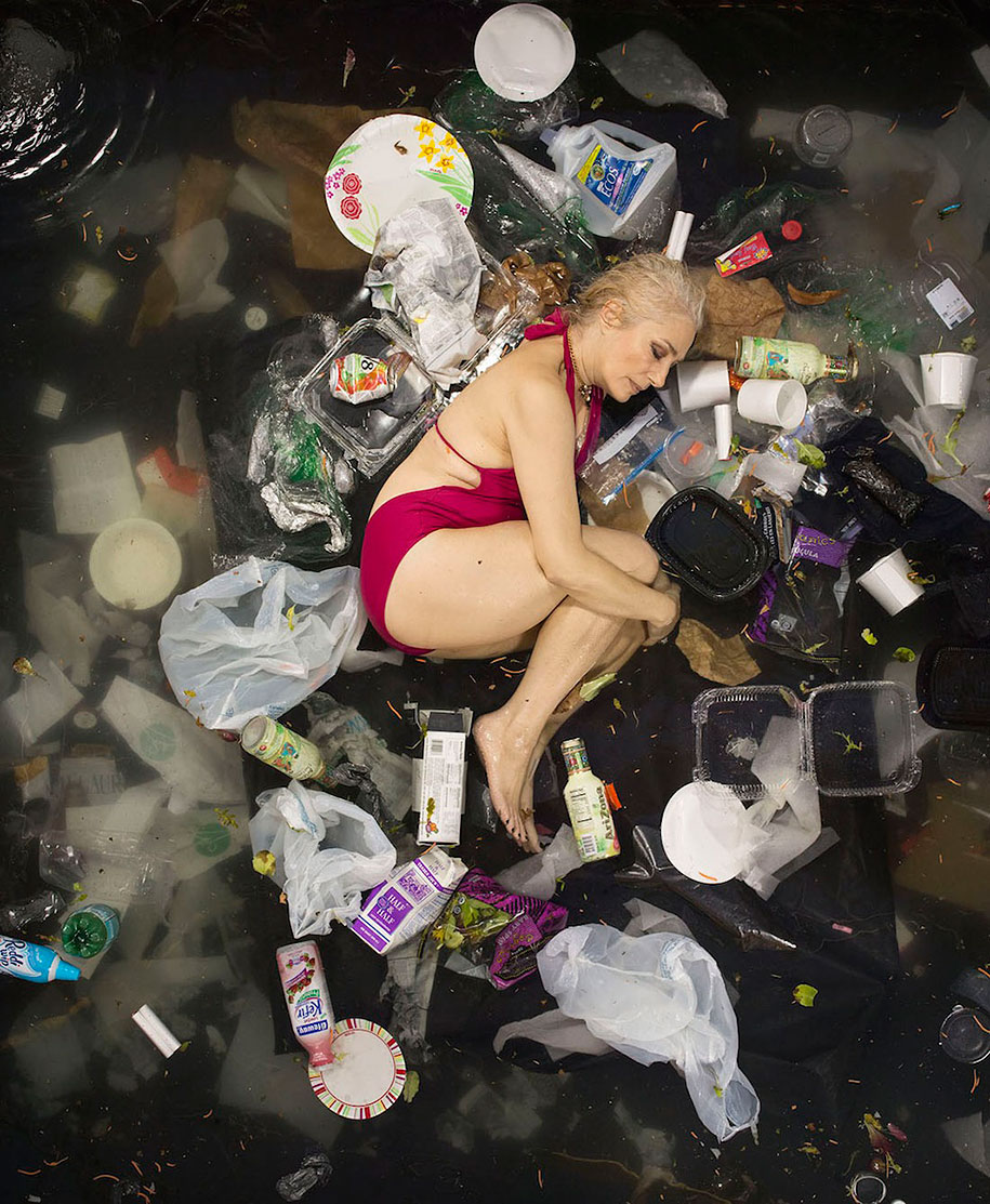 7-days-of-garbage-environmental-issues-photography-gregg-segal-7