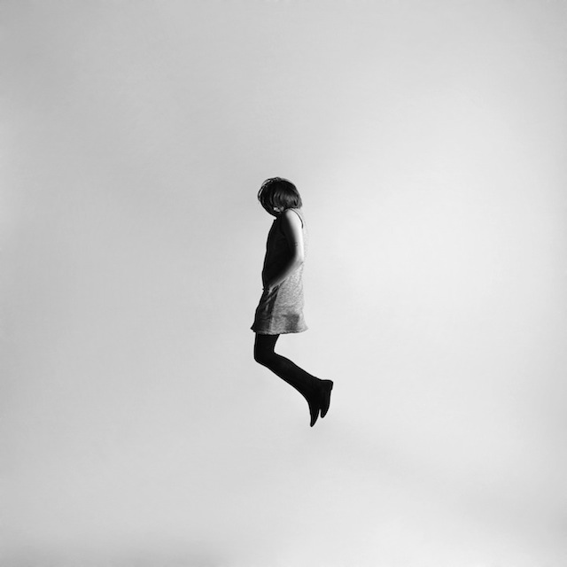 Black-and-white-jumping-people-photography-10