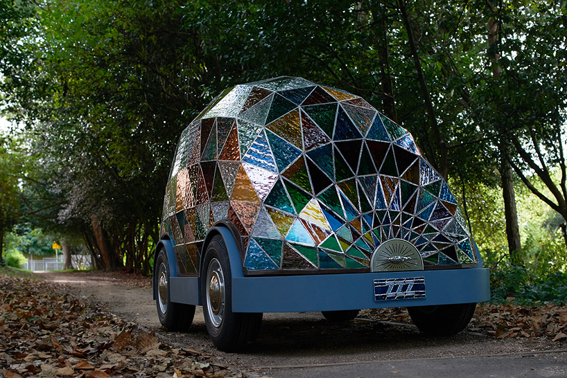 stained-glass-driverless-sleeper-car-dominic-wilcox-designboom-03