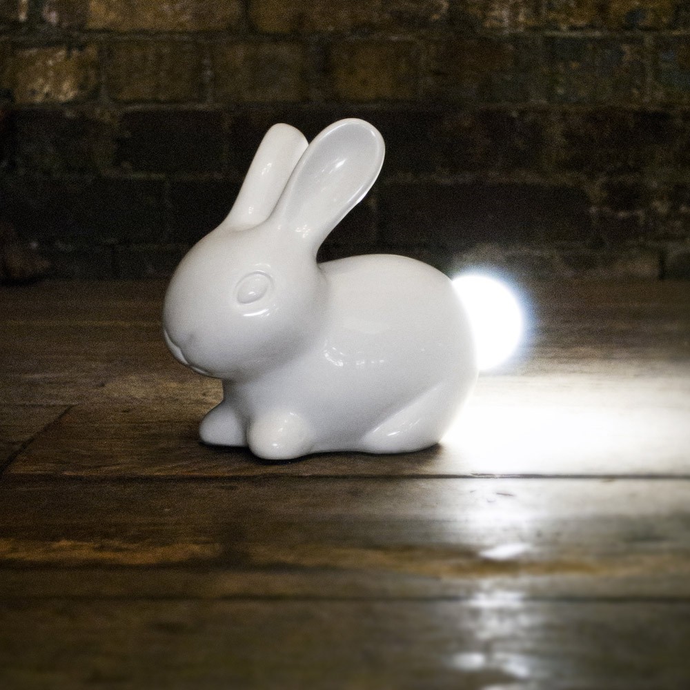 Světýlko s králíkem (Suck UK)