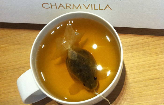 gold-fish-tea-bag-charm-villa-9