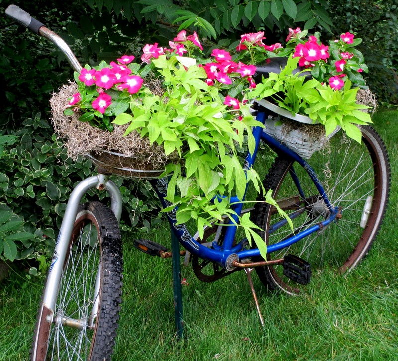 Bahçelerde-bisiklet-dekoru-7