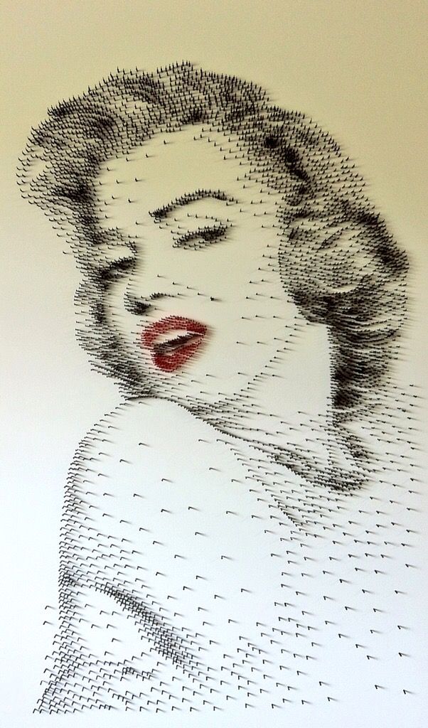 David Foster - Detailní obrazy z hřebíků, Marilyn Monroe