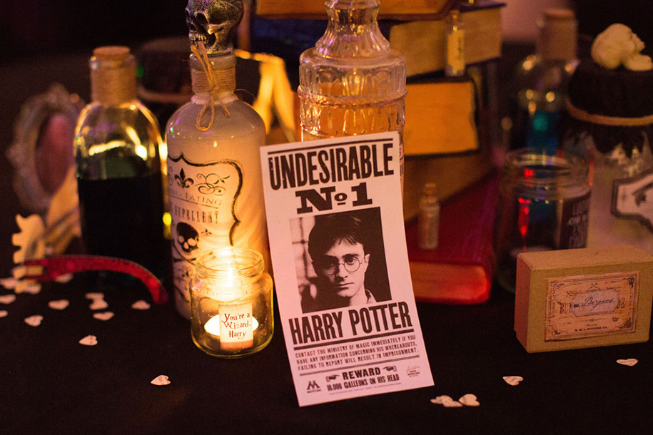 magical-harry-potter-themed-wedding-cassie-lewis-byrom-20