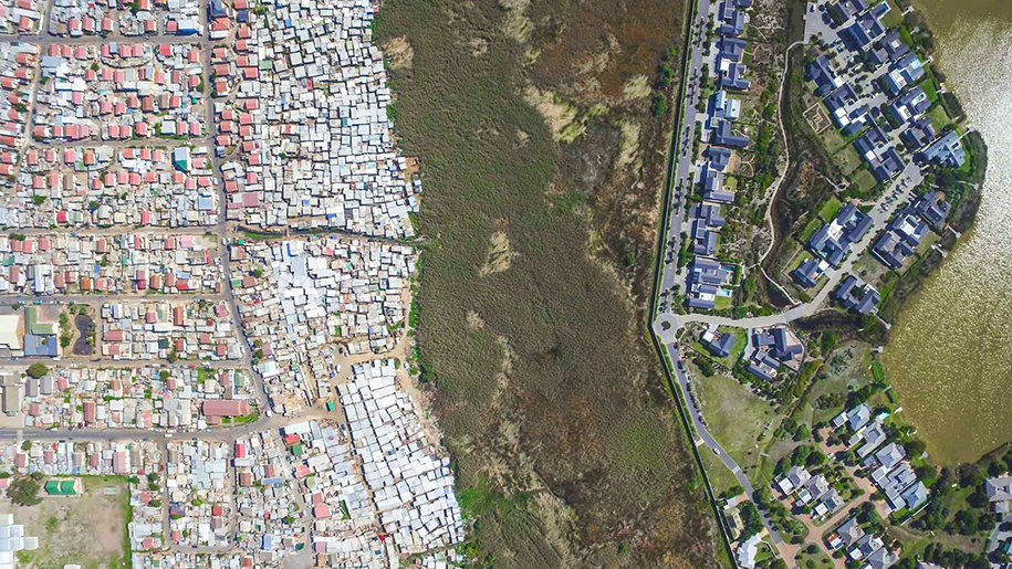 drone-photos-inequality-south-africa-johnny-miller-14